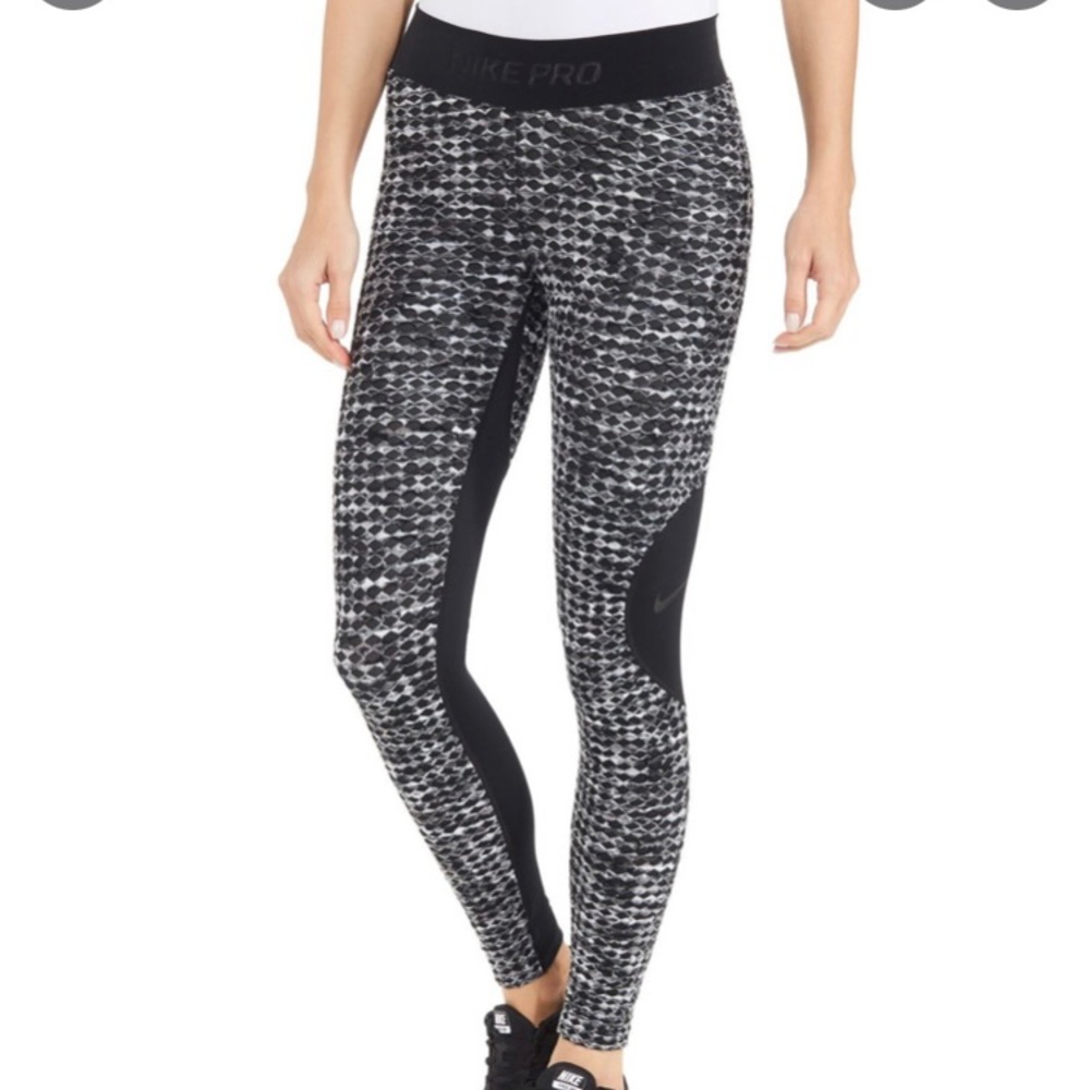 Nike Pro Hyperwarm Leggings